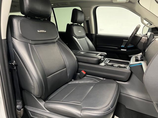 Used 2025 Ford Expedition Max Platinum image 60