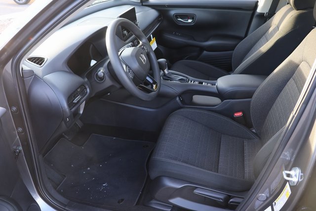 Certified 2025 Honda HR-V LX image 16