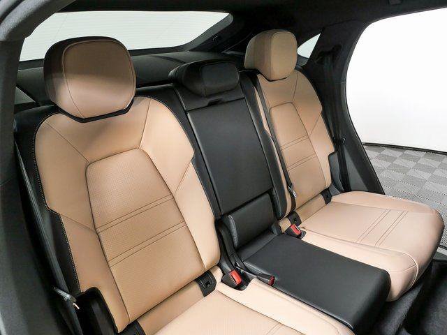 New 2026 Porsche Cayenne S AWD/4WD image 23