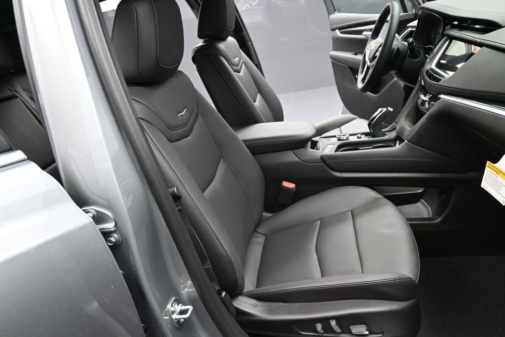 New 2026 Cadillac XT5 Premium Luxury AWD/4WD image 24