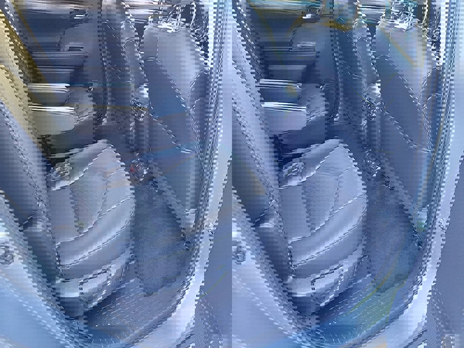 Used 2023 Toyota Highlander Platinum image 13