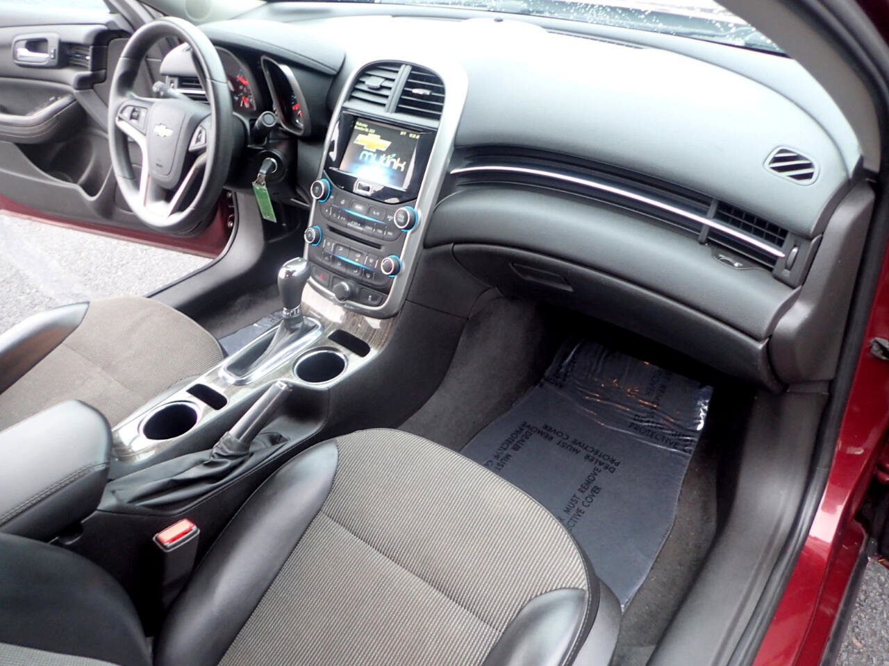 Used 2015 Chevrolet Malibu LT w/ Power Convenience Package image 13