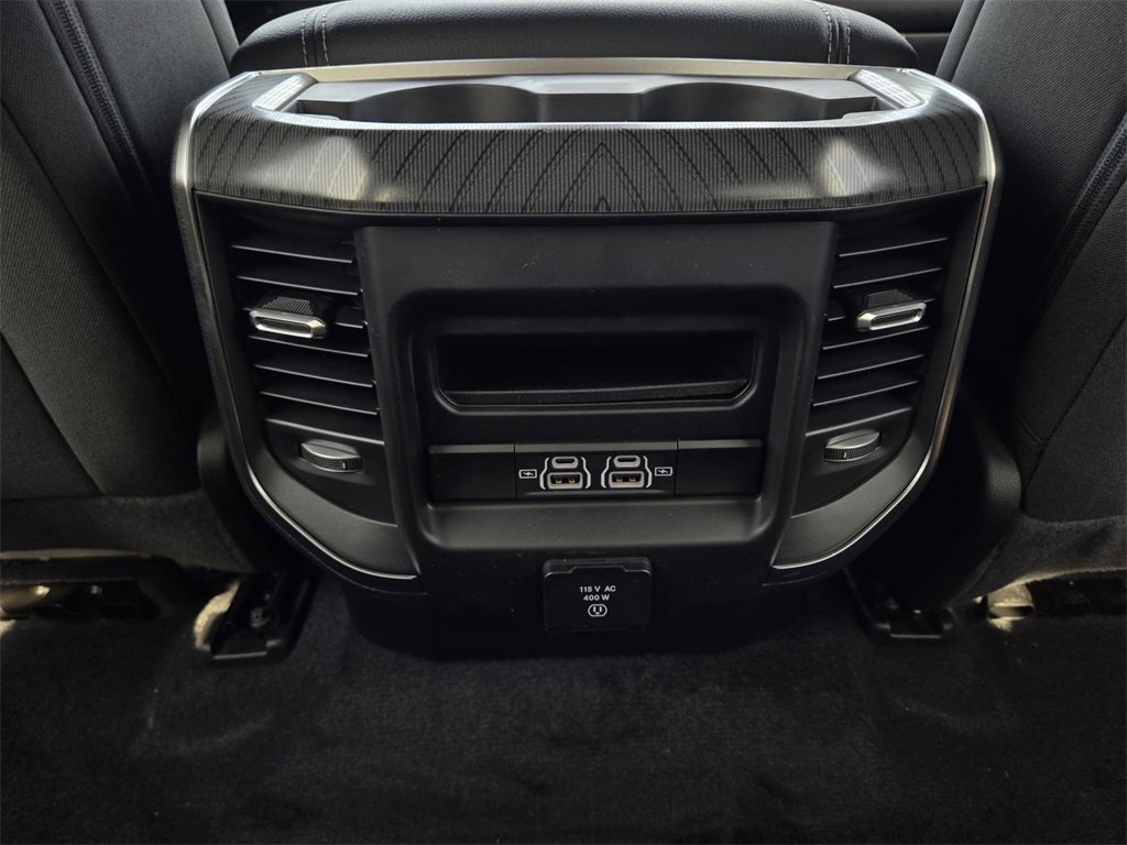 New 2026 RAM 1500 4x4 Crew Cab image 13