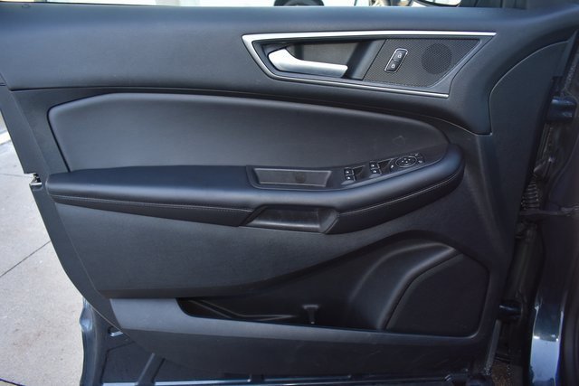 Used 2022 Ford Edge SEL image 14