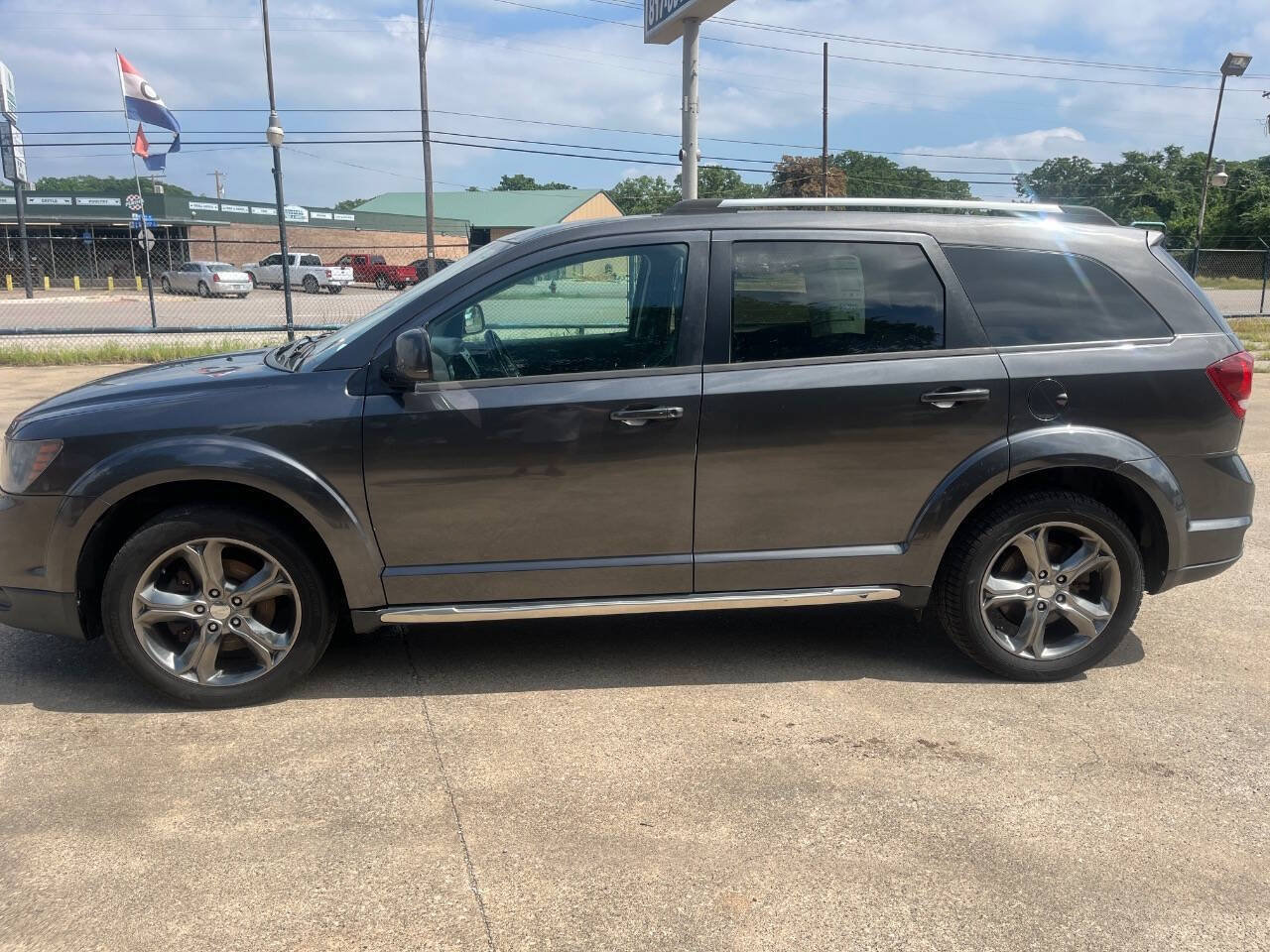 Used 2017 Dodge Journey Crossroad AWD/4WD image 10