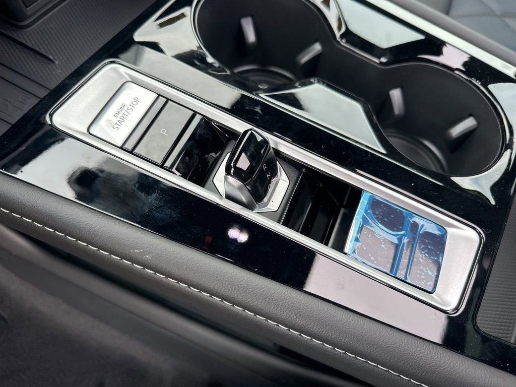 New 2026 Volkswagen Atlas Cross Sport SEL Premium R-Line image 25