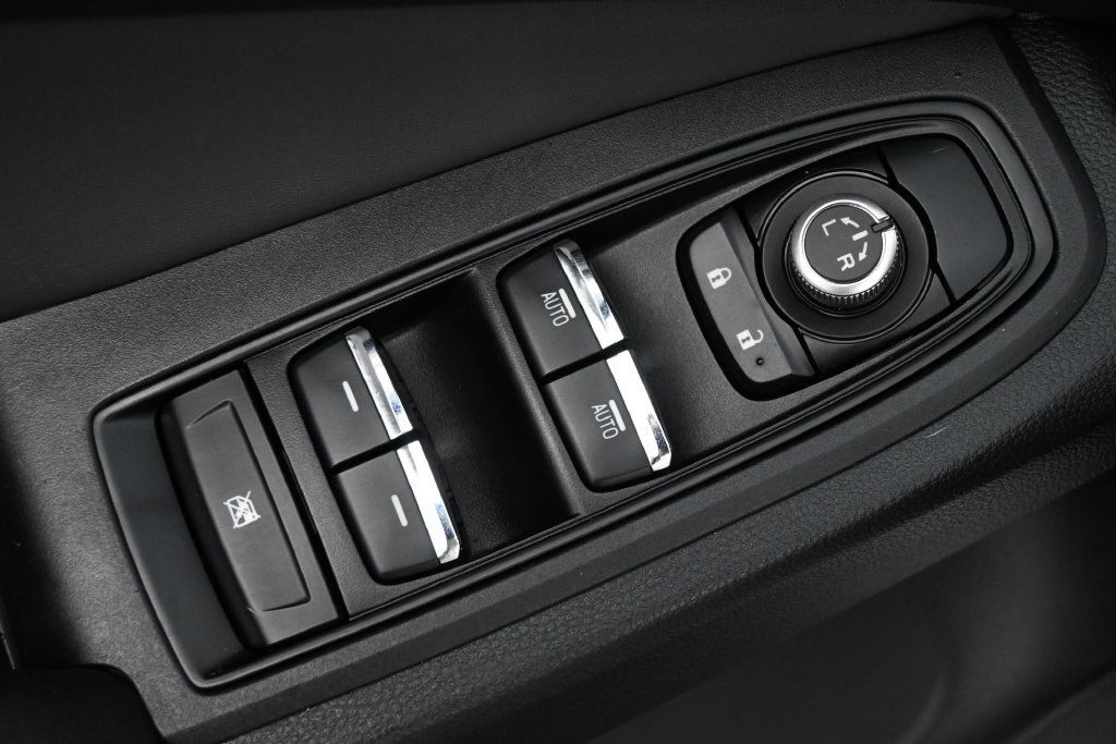 Used 2023 Subaru Ascent Onyx Edition AWD/4WD image 4