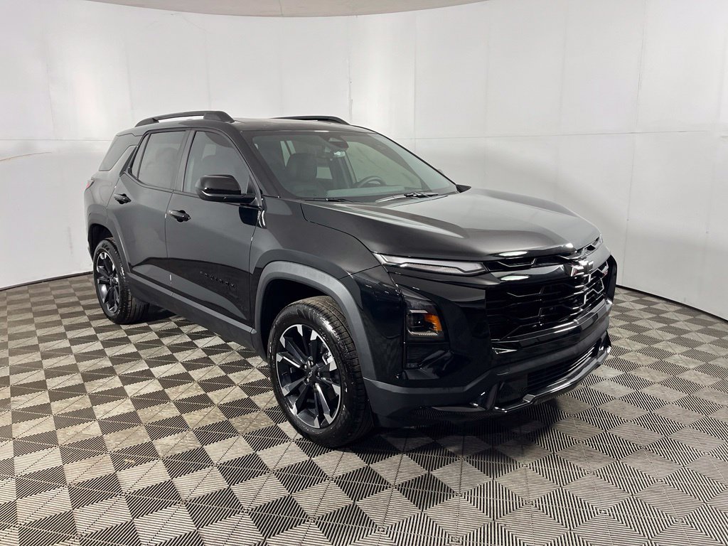 New 2027 Chevrolet Equinox RS w/ Convenience Package III FWD image 3