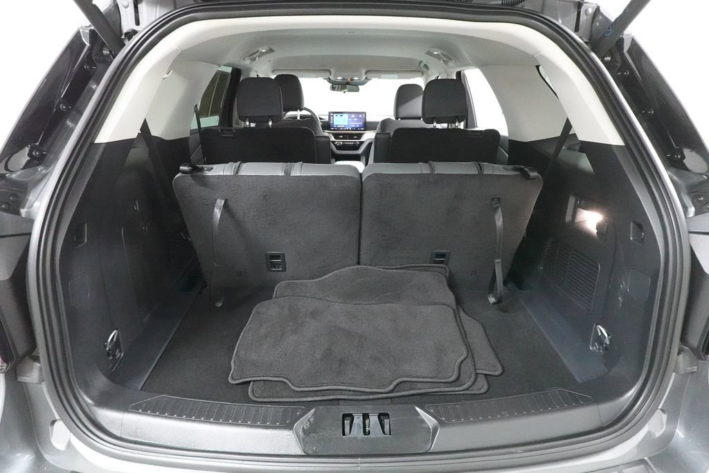 New 2026 Ford Explorer Active w/ Active Comfort Package AWD/4WD image 27