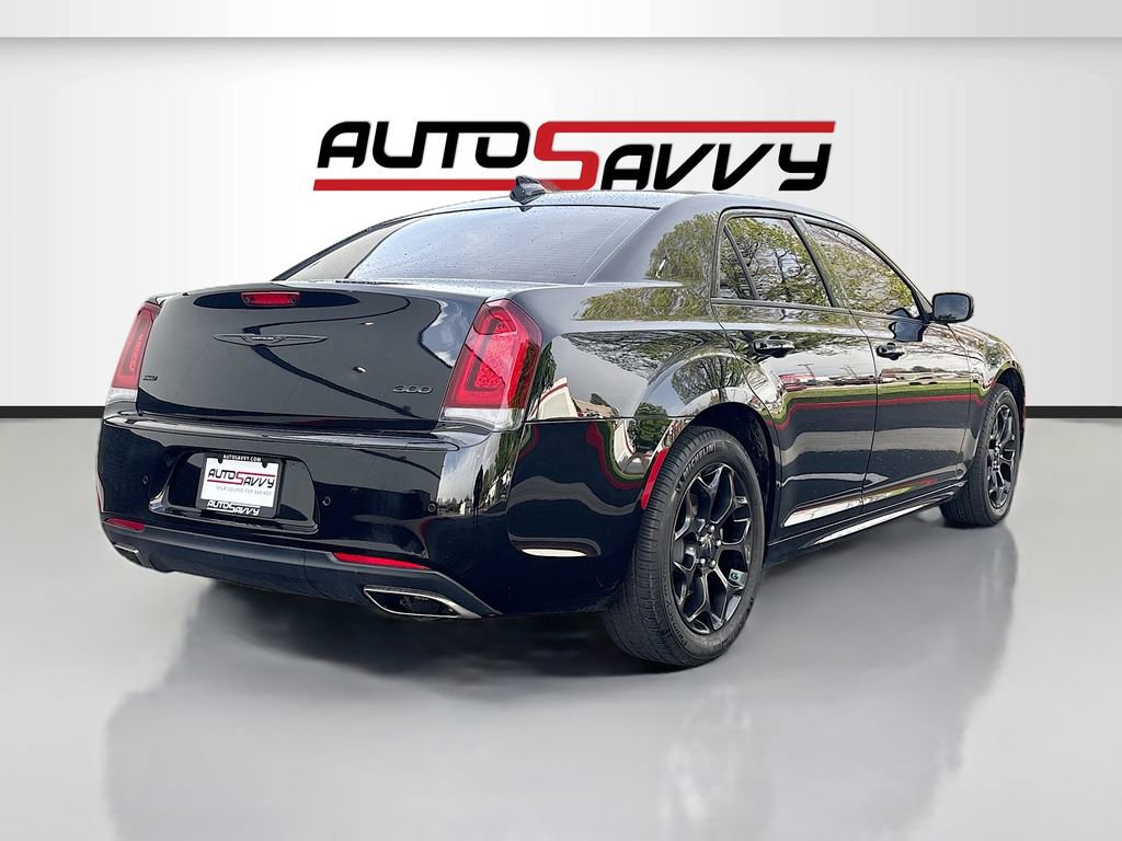 Used 2023 Chrysler 300 Touring L w/ Popular Equipment Group AWD/4WD image 7