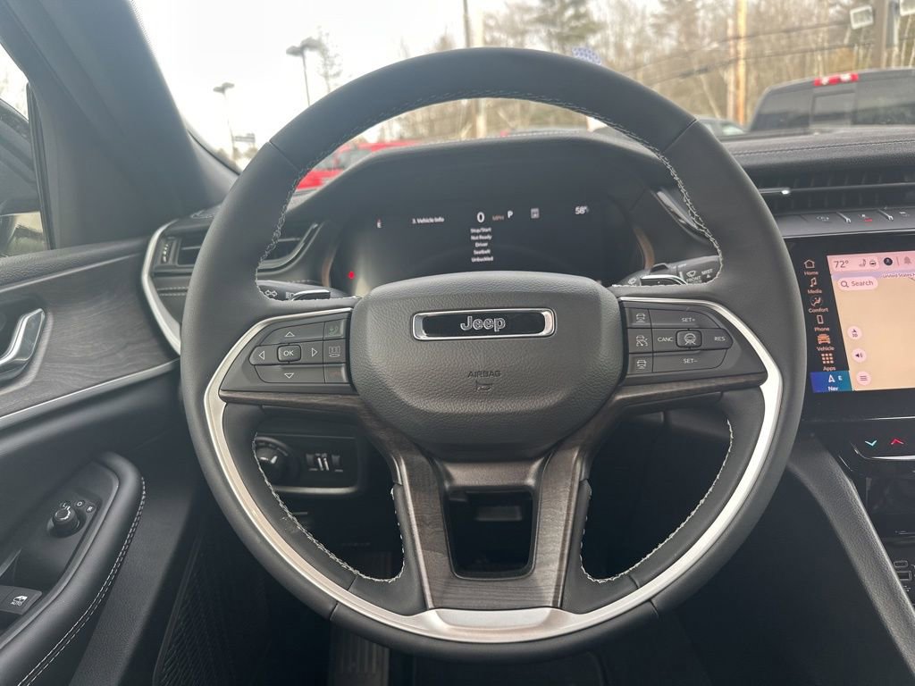 New 2026 Jeep Grand Cherokee Altitude AWD/4WD image 18