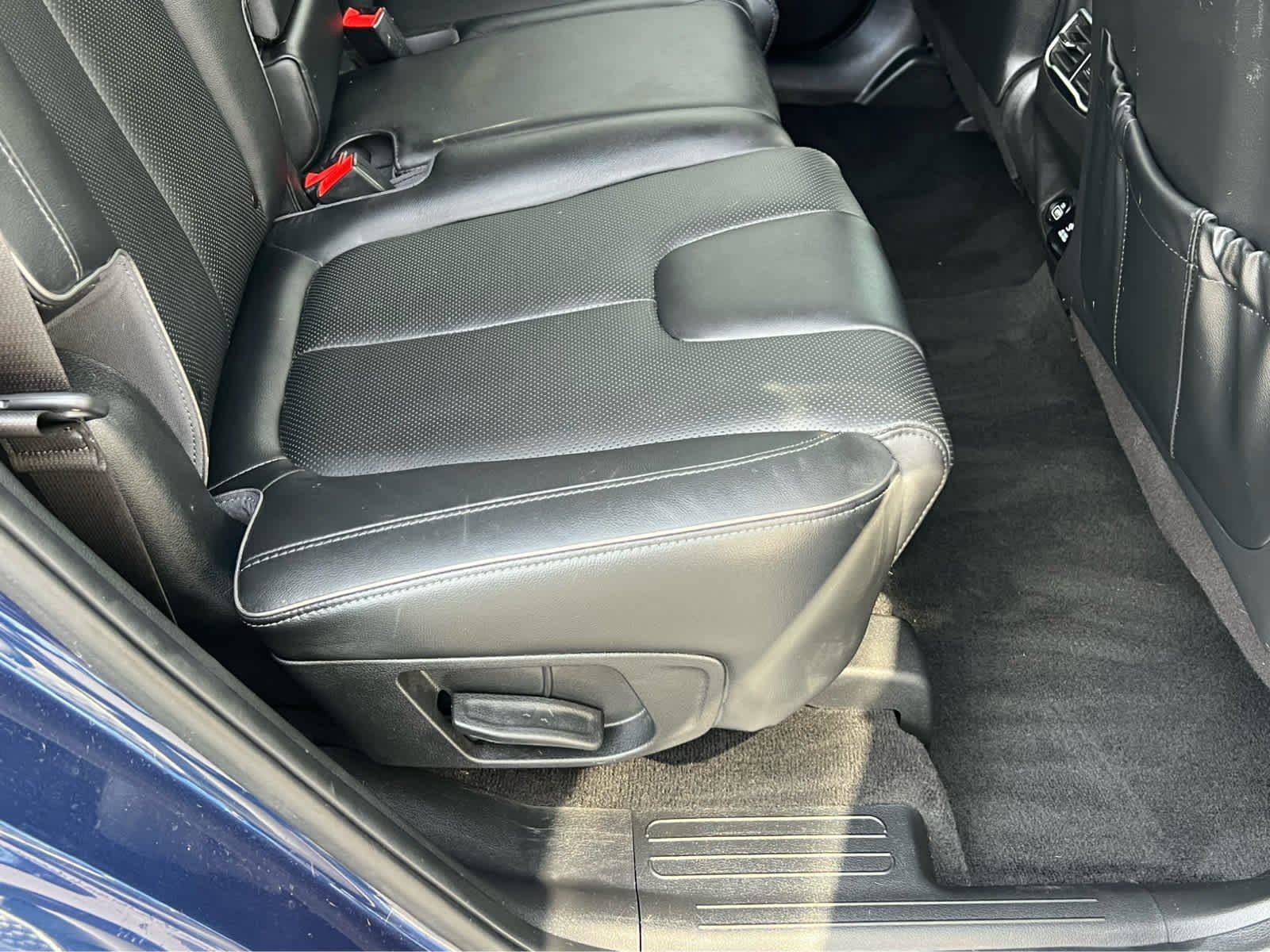 Used 2023 Hyundai Santa Fe Limited AWD/4WD image 22