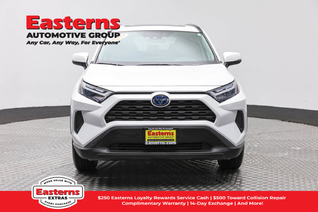 Used 2024 Toyota RAV4 XLE w/ Convenience Package AWD/4WD image 3