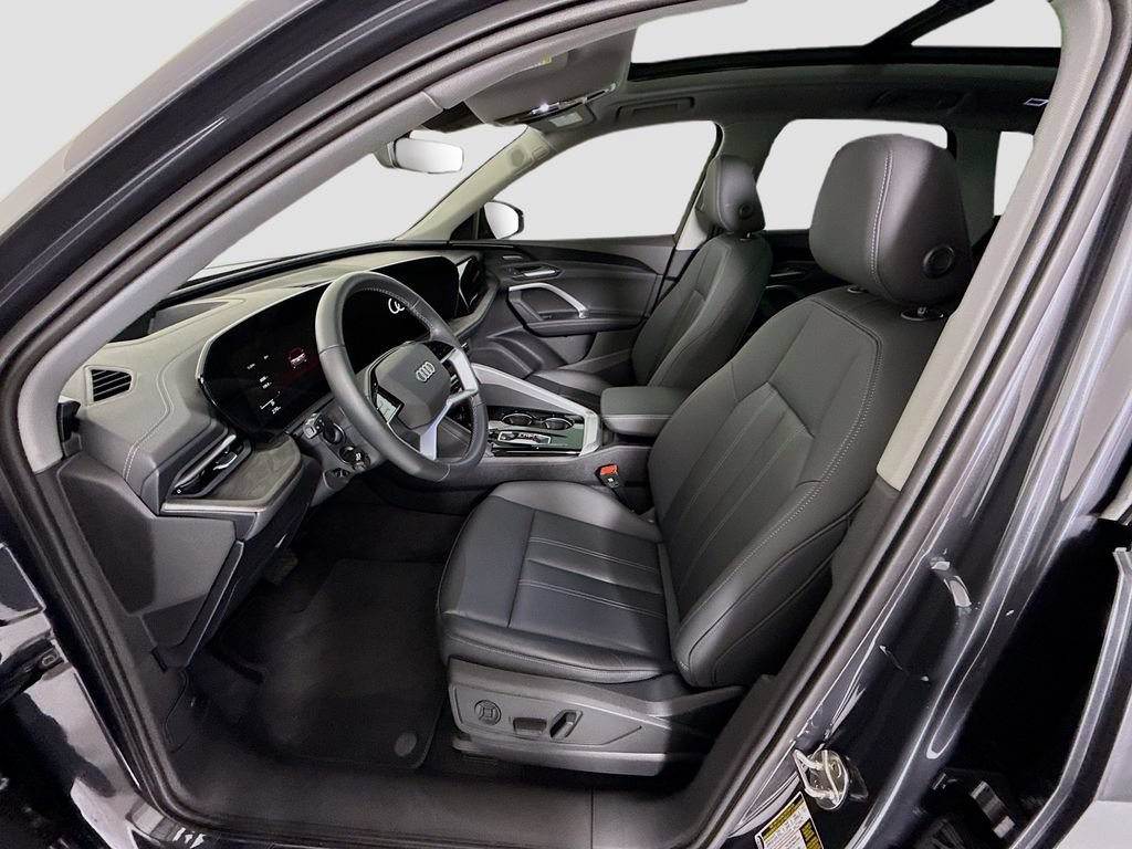 Certified 2025 Audi Q5 Premium Plus w/ Premium Plus AWD/4WD image 20