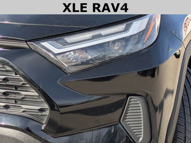 Used 2024 Toyota RAV4 XLE w/ Convenience Package image 3