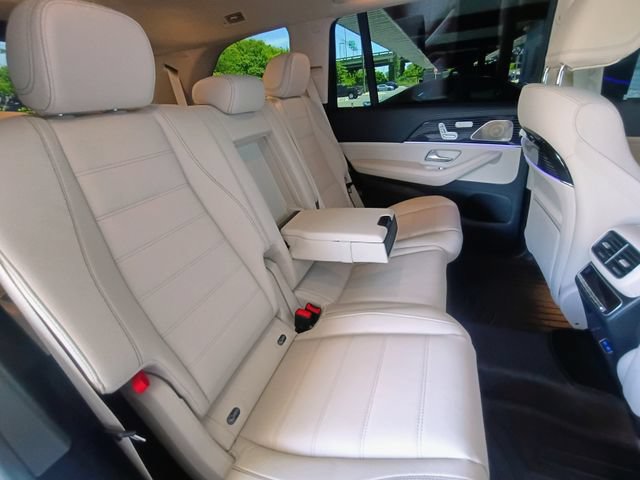 Used 2024 Mercedes-Benz GLS 580 4MATIC image 61