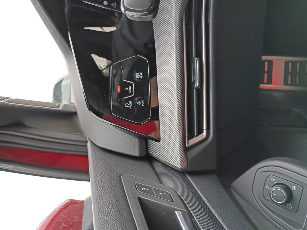 New 2025 Volkswagen GTI SE image 21