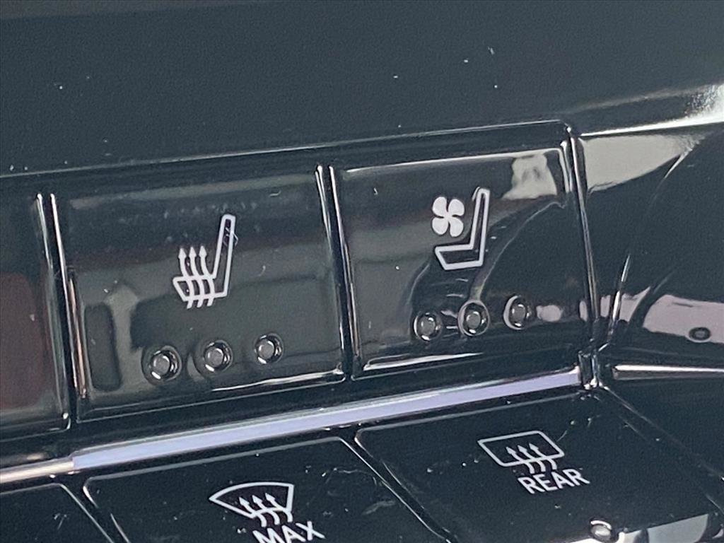 New 2026 Chevrolet Equinox RS w/ Convenience Package III image 18