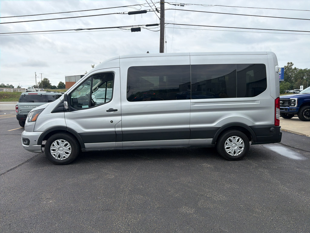 Used 2024 Ford Transit 350 XLT RWD image 2