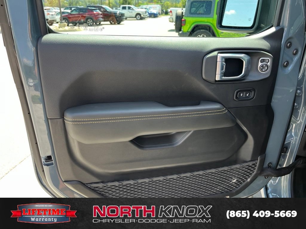 New 2026 Jeep Gladiator Sport AWD/4WD image 7