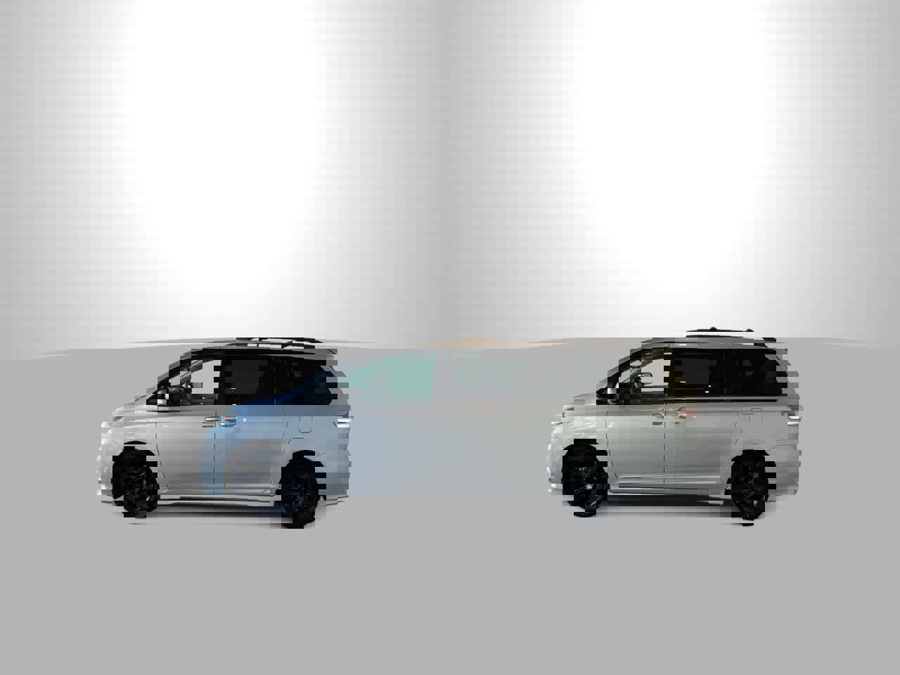 Used 2012 Toyota Sienna SE image 5