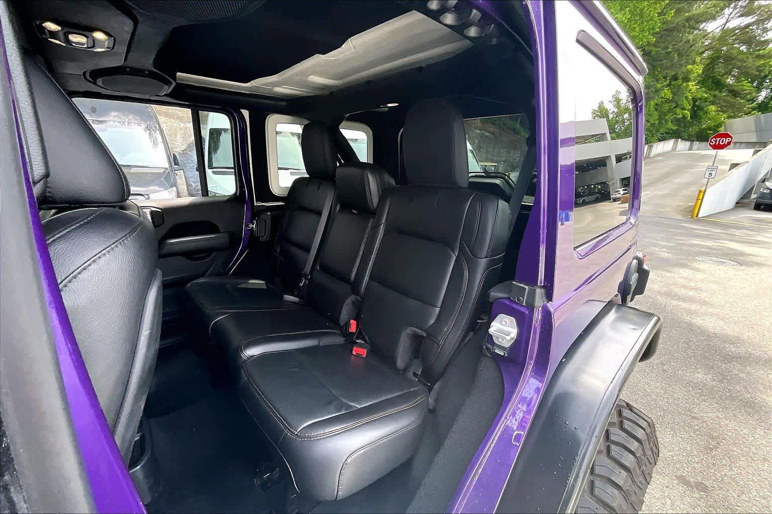 Used 2023 Jeep Wrangler Unlimited Rubicon 392 w/ Trailer Tow Package AWD/4WD image 21