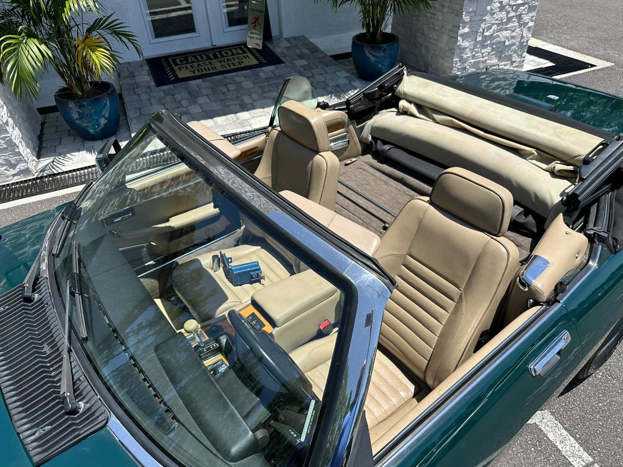 Used 1990 Jaguar XJS V12 Convertible RWD image 19