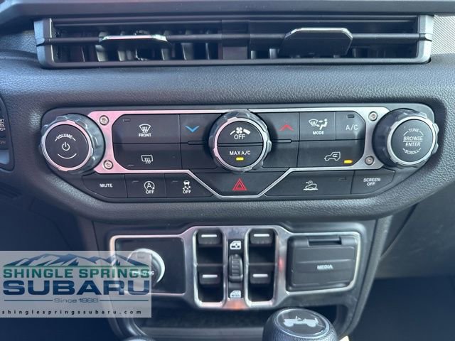 Used 2024 Jeep Wrangler Sport S image 31