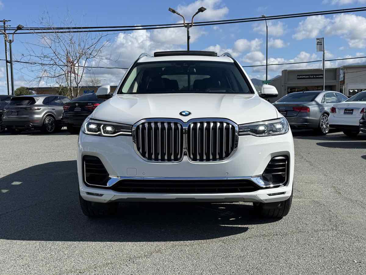 Used 2020 BMW X7 xDrive40i w/ Premium Package image 2
