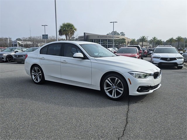 Used 2017 BMW 330i 330i image 2