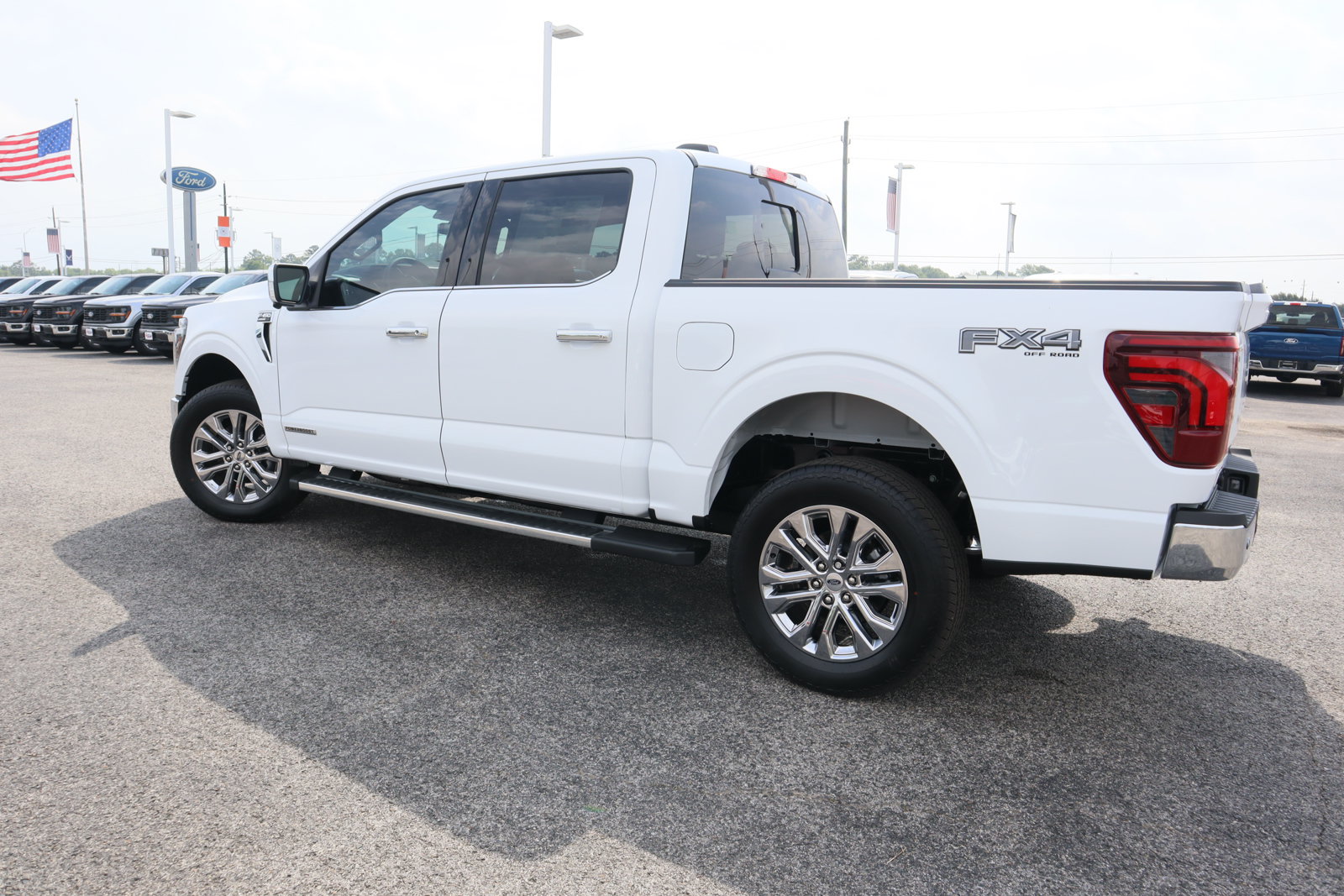 New 2025 Ford F150 Lariat w/ Equipment Group 502A High AWD/4WD image 8