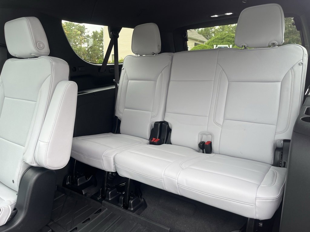 New 2026 Chevrolet Suburban Premier w/ Sun And Tow Package image 36