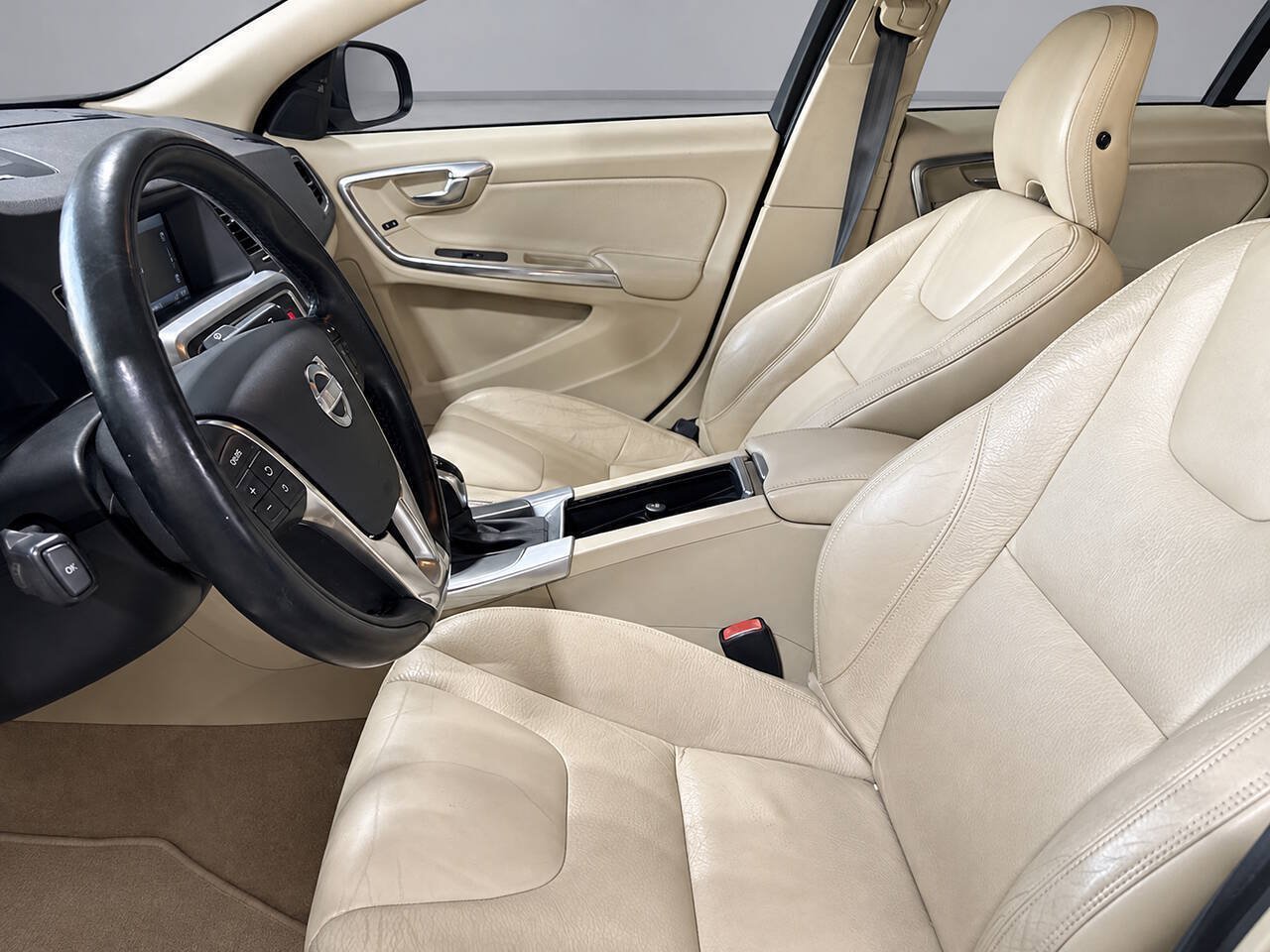 Used 2014 Volvo S60 T5 AWD/4WD image 8