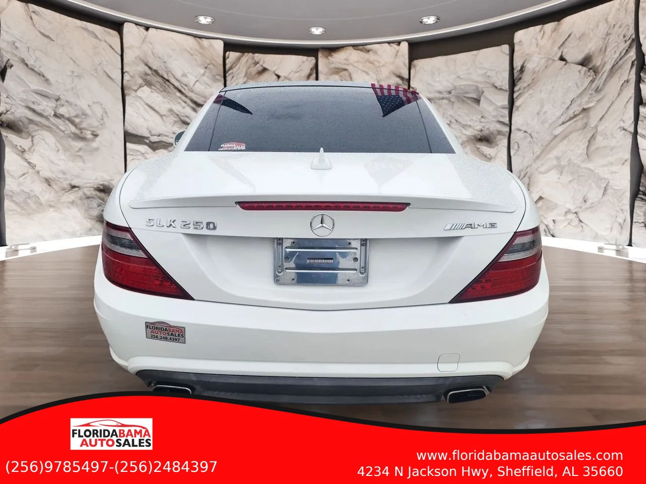 Used 2014 Mercedes-Benz SLK 250 w/ Sport Package image 6