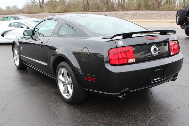 Used 2009 Ford Mustang GT Premium image 6