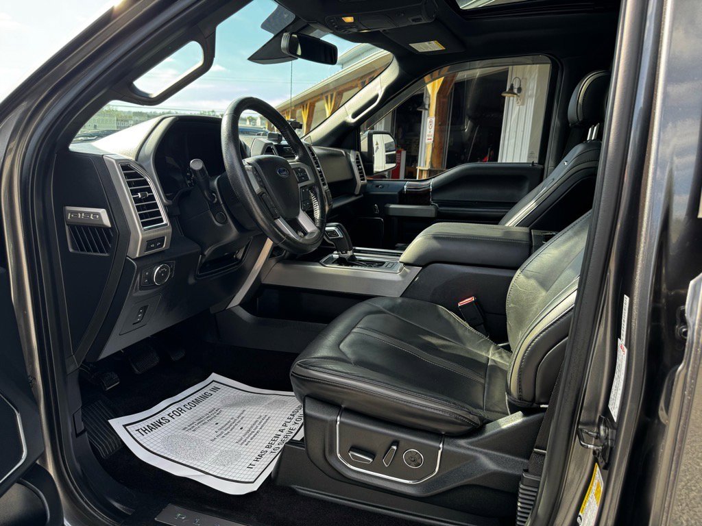 Used 2015 Ford F150 Platinum w/ Equipment Group 701A Luxury image 15