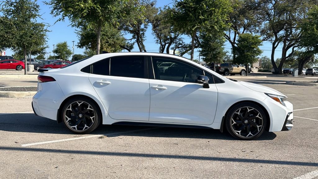 Certified 2025 Toyota Corolla FX FWD image 4