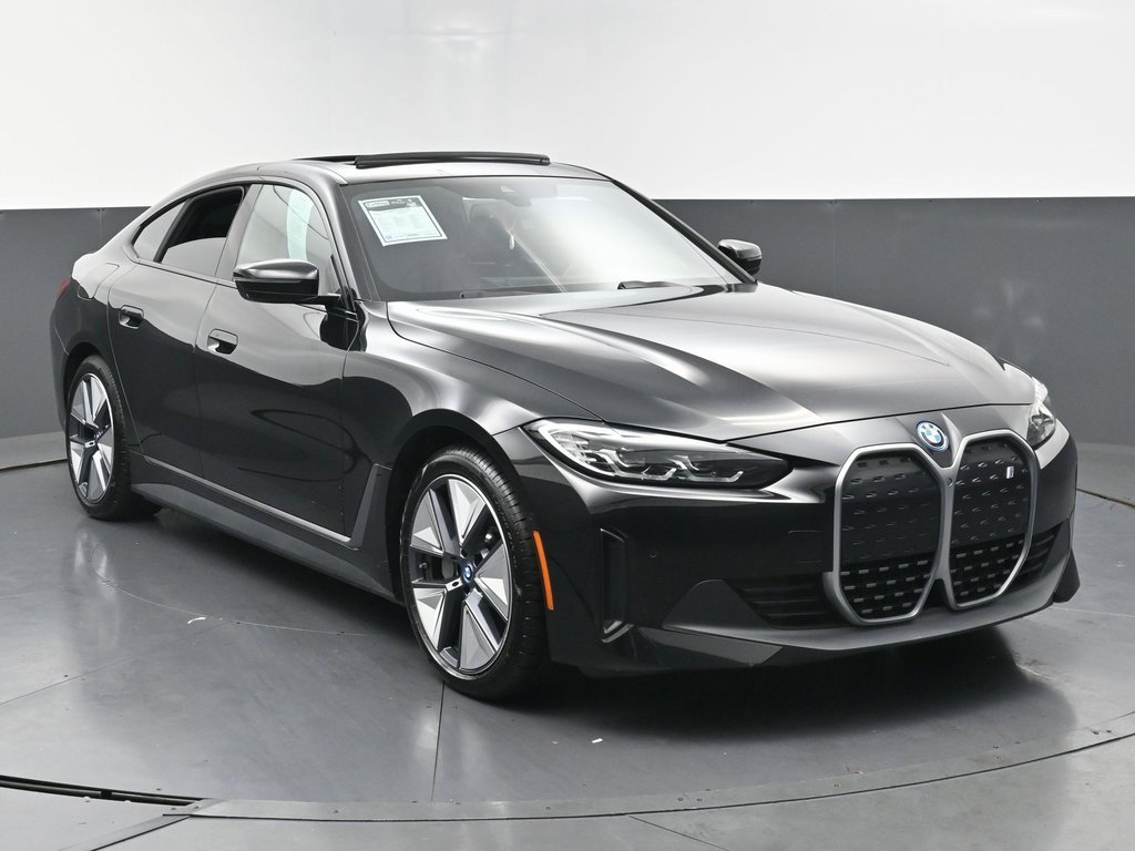 Used 2022 BMW i4 eDrive40 w/ Premium Package image 3