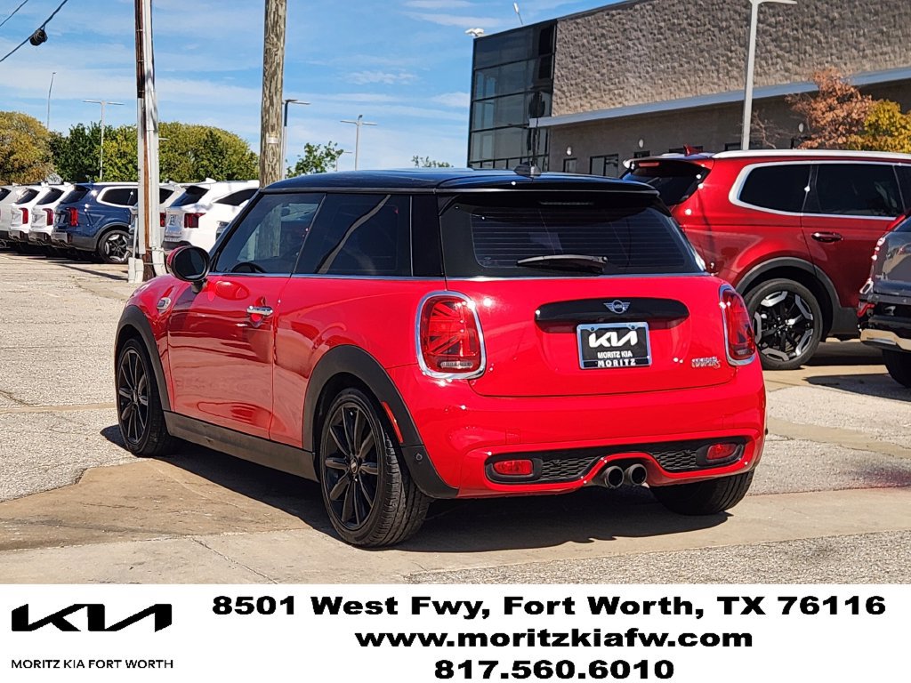 Used 2019 MINI Cooper S w/ Storage Package FWD image 7