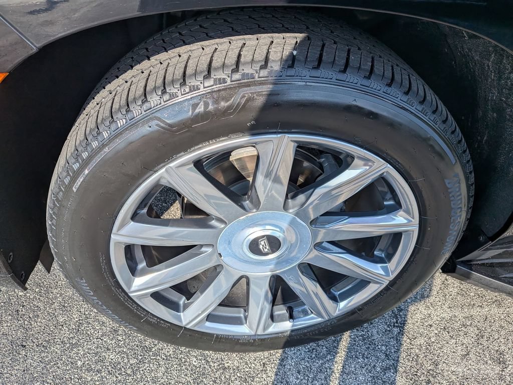 Certified 2023 Cadillac Escalade Premium Luxury Platinum AWD/4WD image 7