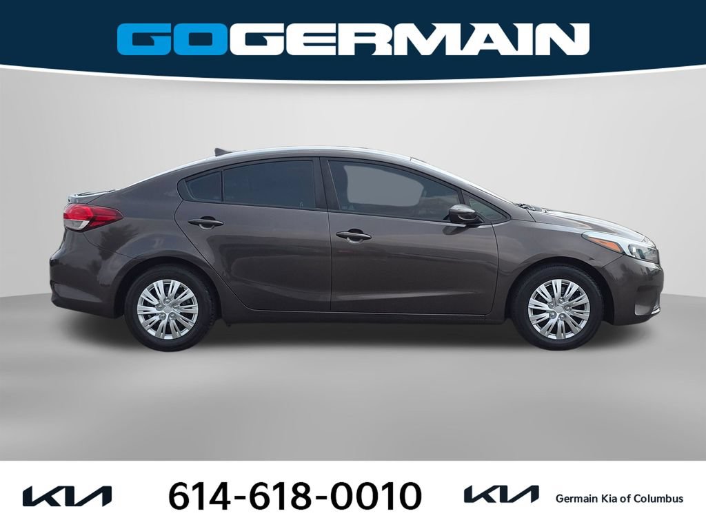 Used 2017 Kia Forte LX FWD image 7