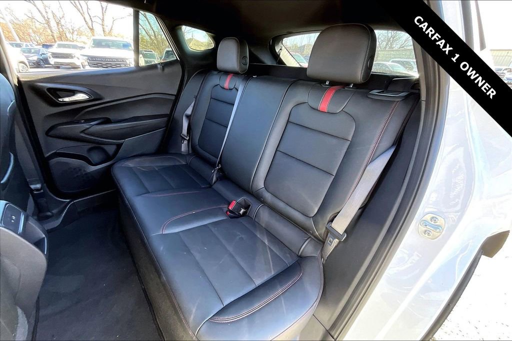 Used 2025 Chevrolet Trax RS w/ Driver Confidence Package image 21