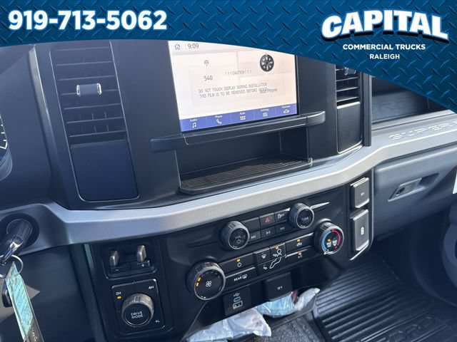 New 2026 Ford F550 4x4 Crew Cab image 28