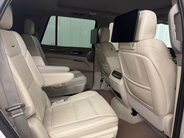 Used 2023 Cadillac Escalade Premium Luxury Platinum image 42
