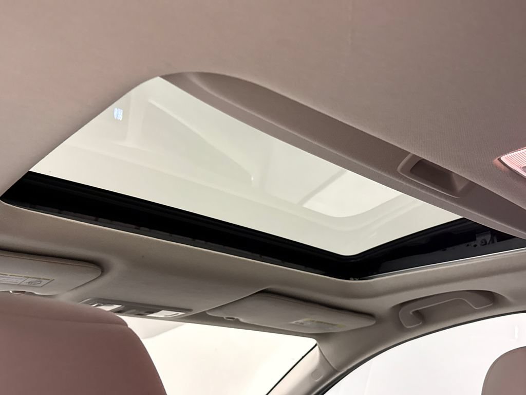 Used 2018 Honda HR-V EX image 12