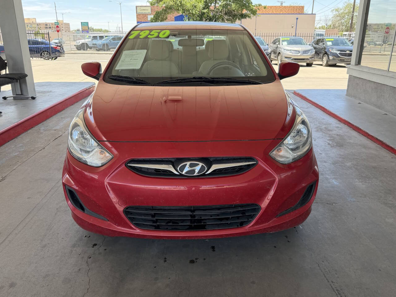 Used 2014 Hyundai Accent GLS FWD image 3