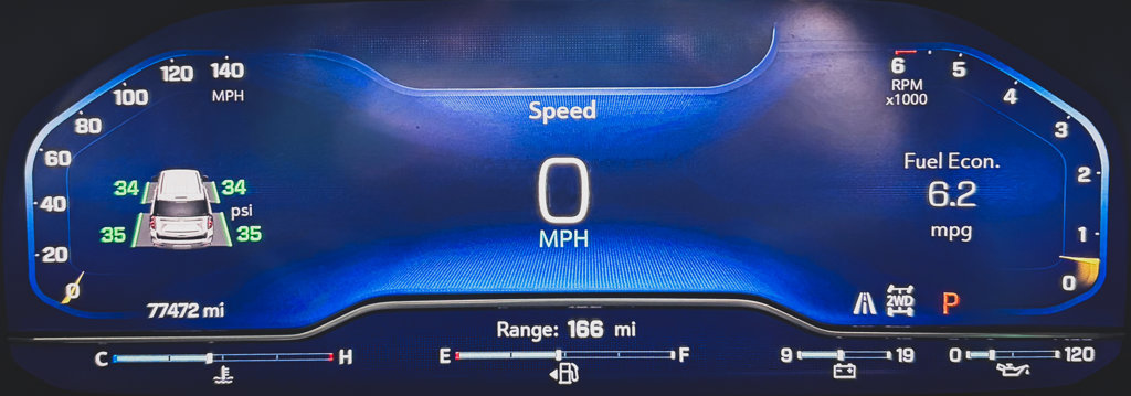 Used 2023 Chevrolet Suburban Premier AWD/4WD image 10