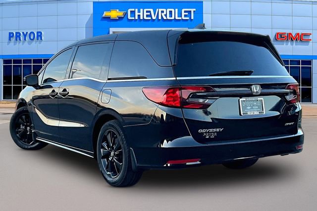 Used 2024 Honda Odyssey Sport image 4