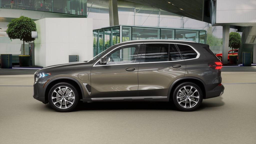 New 2026 BMW X5 xDrive50e image 41