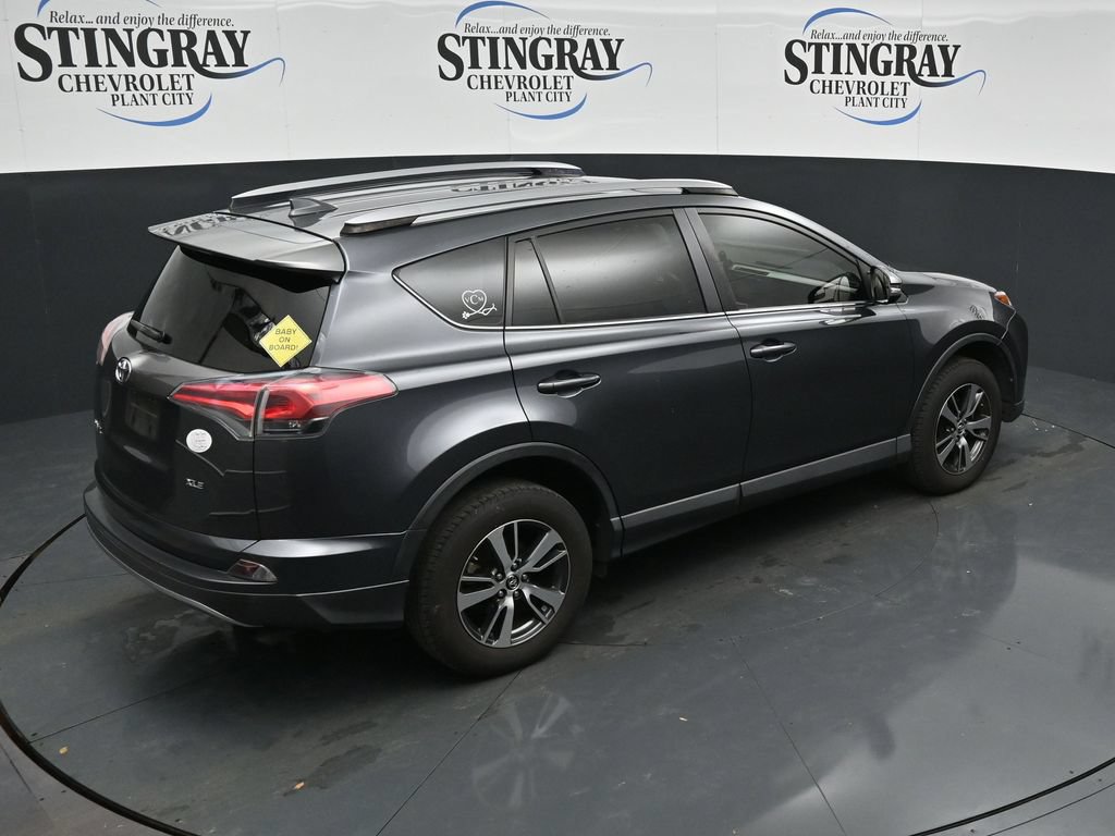 Used 2017 Toyota RAV4 XLE FWD image 24